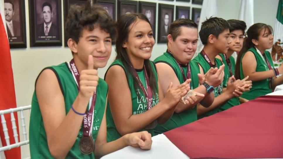 Atletas paralímpicos traen 65 medallas a Ahome y el pase a la nacional