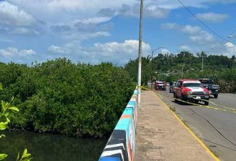 Encuentran cadáver flotando en Estero del Infiernillo en Mazatlán