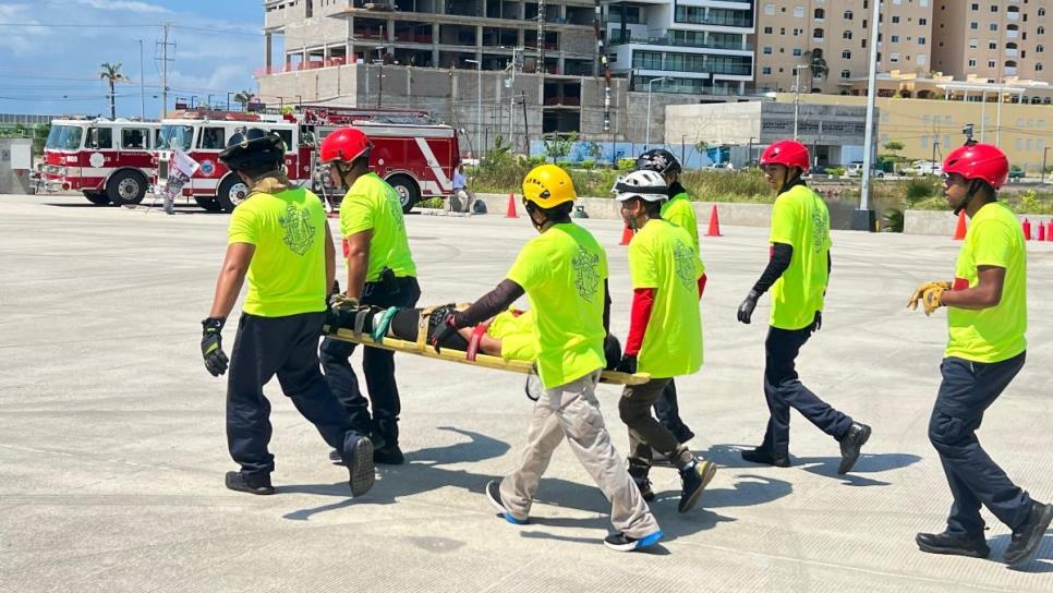 Cuerpos de rescate de Mazatlán realizan rally «Código de Emergencias»