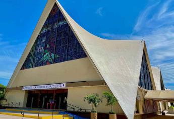 Conoce la iglesia La Lomita y el arte de sus vitrales 