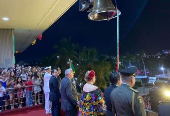 «¡Viva México! ¡Viva Sinaloa!», Rocha Moya da el Grito de Independencia 