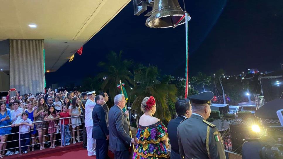 «¡Viva México! ¡Viva Sinaloa!», Rocha Moya da el Grito de Independencia 