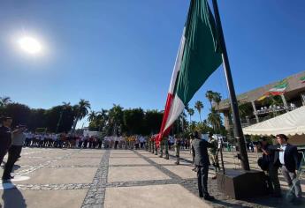 Autoridades conmemoran el 213 aniversario del Grito de Independencia