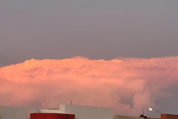 «Supernube» sorprende en el norte de Sinaloa; fenómeno meteorológico Inusual | VIDEO
