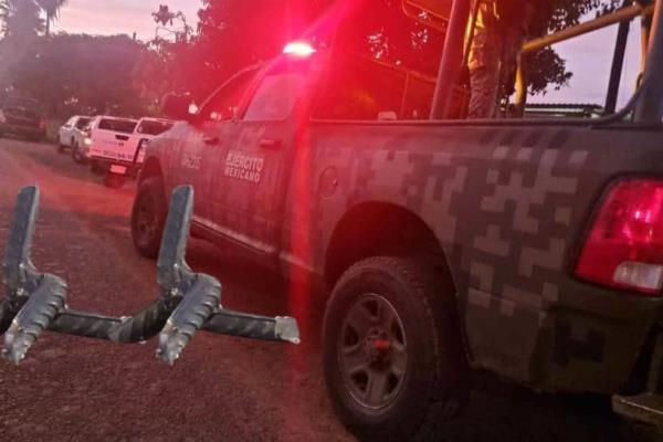 Así operan los ponchallantas en la maxipista Culiacán-Mazatlán