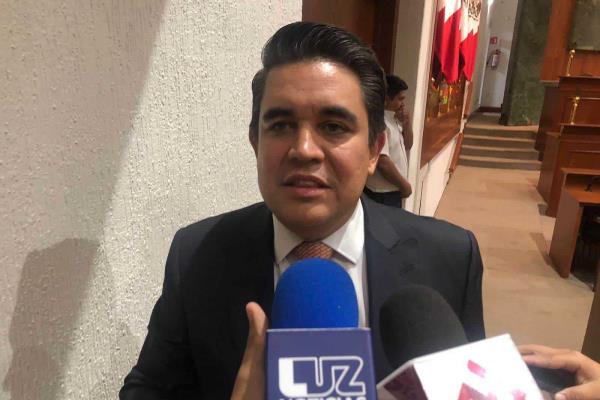 Diputado Ricardo Madrid no descarta apoyar proyecto de Claudia Sheinbaum