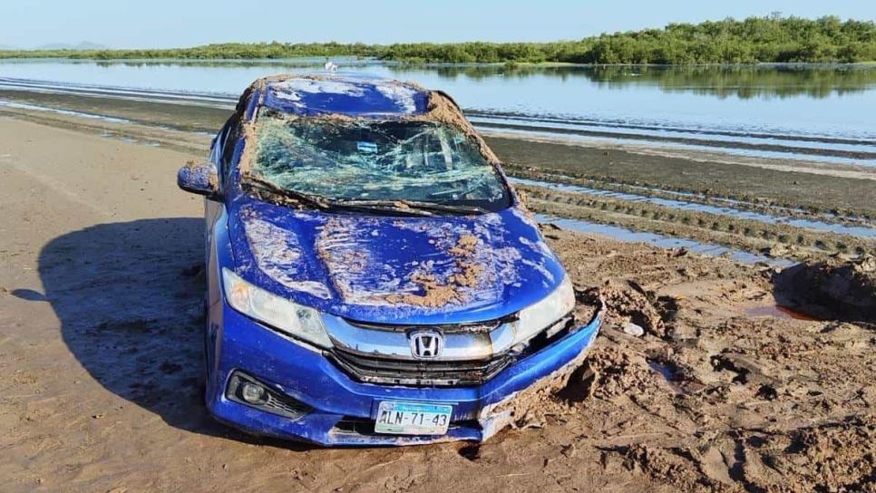 Vuelca vecino de El Huitussi, Guasave, lo trasladan grave un hospital