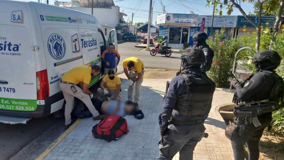 Atropellan a albañil y queda herido, en Barrancos Atropellan a albañil y queda herido, en Barrancos