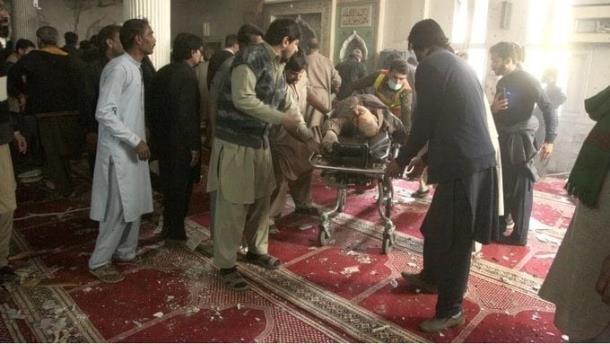 Atentado terrorista durante celebración religiosa en Pakistán deja 54 muertos