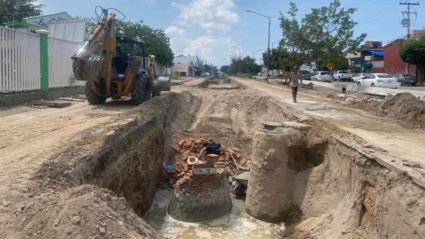 Cierran avenida Río Piaxtla en Mazatlán por rehabilitación de drenaje