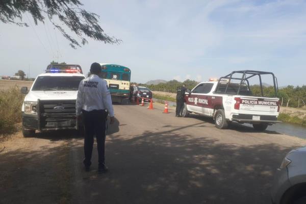 Encuentran a un hombre muerto y flotando en un canal de riego agrícola en Ahome; estaba desaparecido