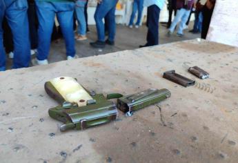 Cuatro armas de fuego y una granada canjean en módulo de Mazatlán