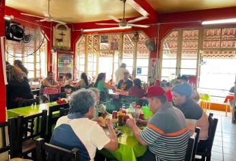 ¿Qué comer en el mercado Pino Suárez de Mazatlán? Existe una gran variedad gastronomía