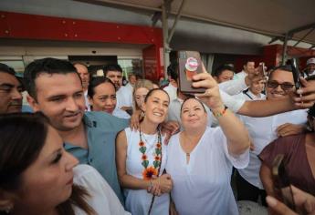 Al grito de «¡Es un honor estar con Claudia hoy!», reciben a Sheinbaum en Aeropuerto de Mazatlán