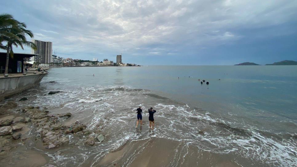 Es «malo» que se haya alejado «Lidia» de Sinaloa sin dejar lluvias importantes: alcalde de Mazatlán Es «malo» que se haya alejado «Lidia» de Sinaloa sin dejar lluvias importantes: alcalde de Mazatlán