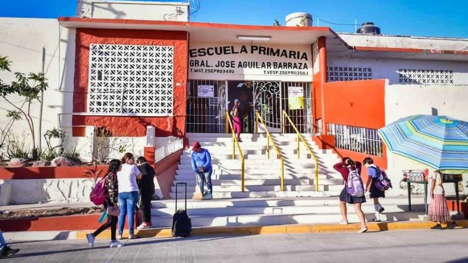 En escuelas de Mazatlán no se niega el acceso a estudiantes por no llevar uniforme, tenis o zapatos En escuelas de Mazatlán no se niega el acceso a estudiantes por no llevar uniforme, tenis o zapatos