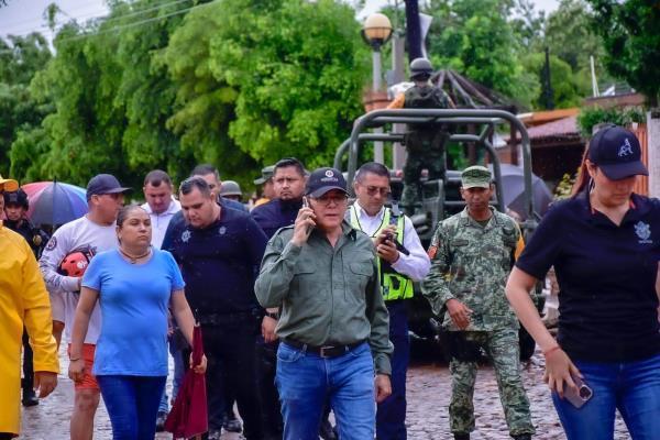 Comunidades rurales de Mazatlán se ven afectadas por efectos de «Norma»; alcalde realiza recorridos