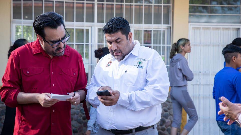 No los vamos a dejar solos; Alcalde de Culiacán recorre albergues