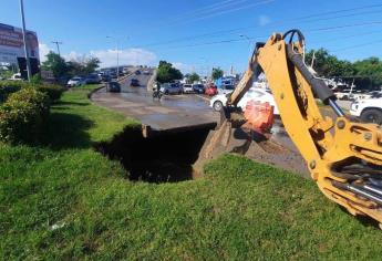 Se abre socavón de 4 metros de profundidad en Prados del Sol, Mazatlán