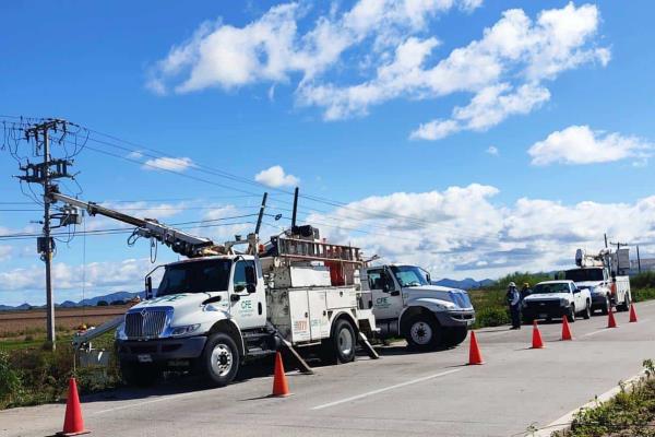 CFE asegura que restituyó el 97% del servicio eléctrico en Sinaloa 