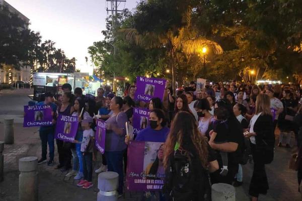 Colectivos feministas marchan en Los Mochis ante aumento de feminicidios en Sinaloa