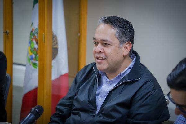Rocha Moya desmiente que el Secretario de Finanzas, Enrique Díaz vaya por la Senaduría