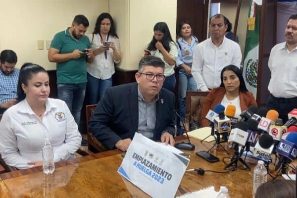 Fiscalía pide revisión de medidas cautelares contra encargado de despacho de la UAS, Robespierre Lizárraga