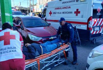 Propinan golpiza a hombre a las afueras de un bar de Culiacán