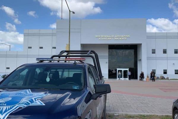 Por años un sujeto violó a su hijastra mientras su esposa dormía; hoy está detenido