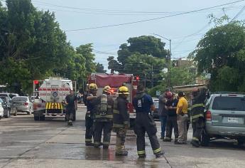 Evacuan a 10 personas tras fuga de gas en minisúper de Culiacán