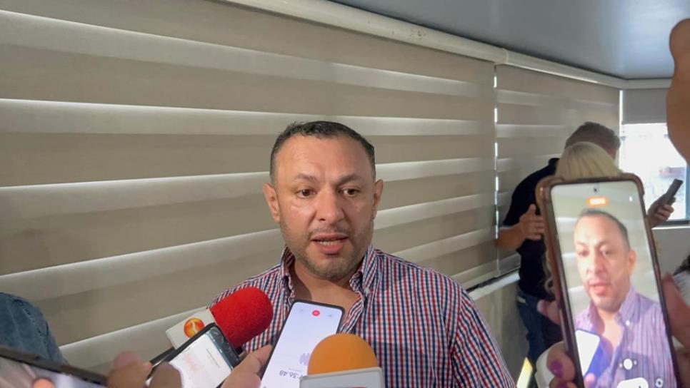 Leobardo Alcántara Martínez busca la reelección como diputado