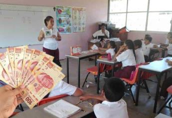 ¿Cuánto gana al mes un maestro de educación básica en Sinaloa?