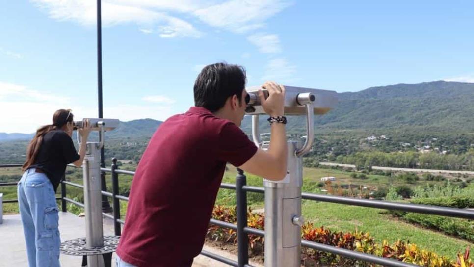 ¡Nuevo atractivo!, instalan visores panorámicos en el Parque Mirador de Badiraguato