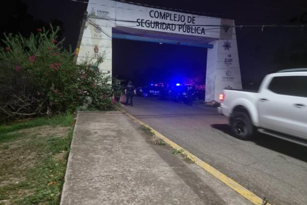Asesinan a balazos a hombre frente al Complejo de Seguridad de Sinaloa