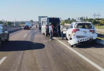 Tráiler choca a una mujer en Juan José Ríos y la deja lesionada