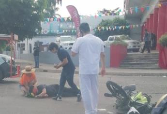 Un motociclista resulta herido tras accidentarse en la colonia Benito Juárez en Culiacán