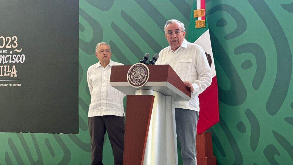 Rocha Moya expone el tema de corrupción de la UAS ante AMLO 