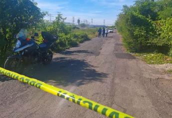 Policías de Culiacán localizan el cuerpo de un hombre en el canal Siete