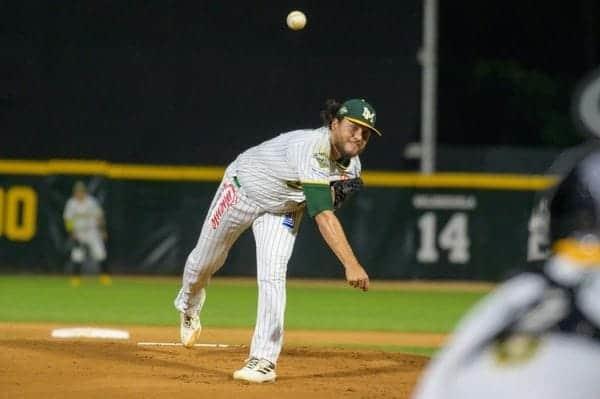 Los Cañeros blanquean a Sultanes y aseguran serie de media semana 