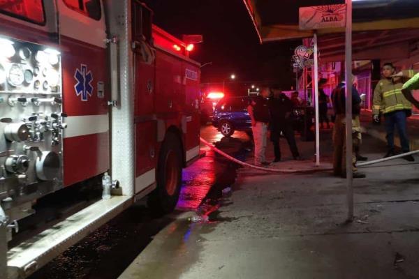 Se incendian locales a un costado del santuario en Los Mochis, se sospecha de personas adictas