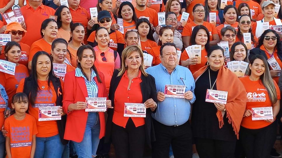 Colocan códigos QR en camiones de Culiacán conectados al 911 para proteger a mujeres