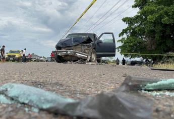 Aparatoso accidente deja a un hombre sin vida frente al asilo para ancianos Santa Rosa