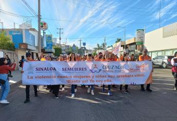 Mujeres marchan contra la violencia de género en Culiacán