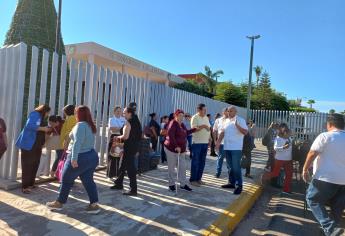 Manifestantes de la UAS toman el Congreso a un día del Segundo Informe de Rubén Rocha