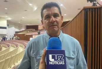 Armando Camacho se registra por la reelección a la alcaldía de Salvador Alvarado