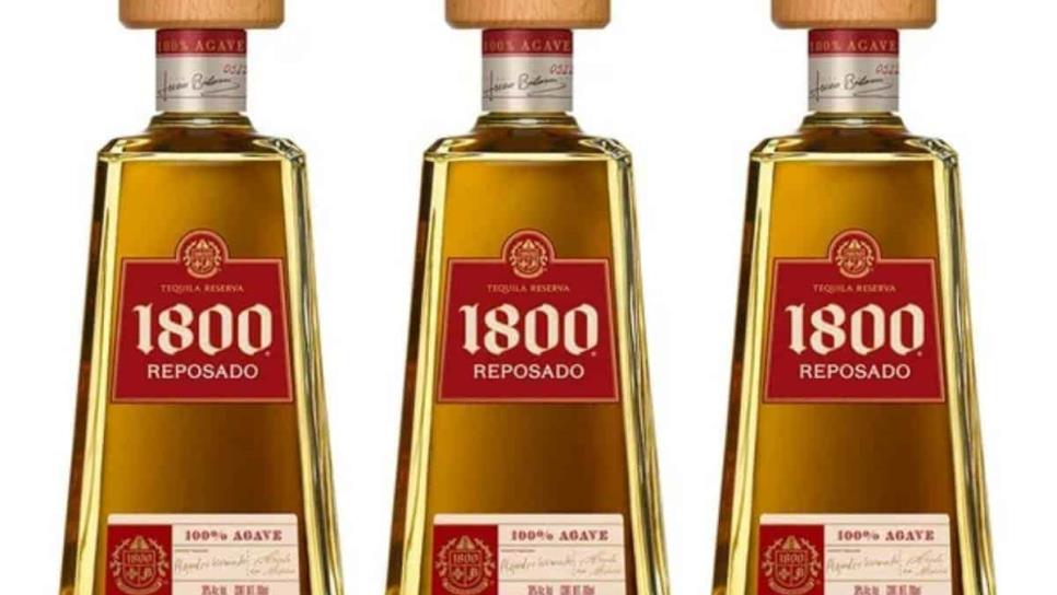 Walmart rebaja este tequila que es de los que más se bebe en las posadas