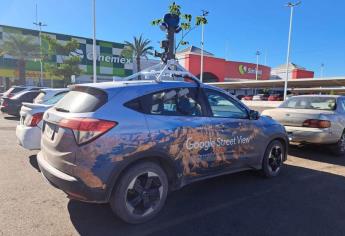 ¿Google Street View en Culiacán? Captan en Barrancos el carro más famoso del mundo