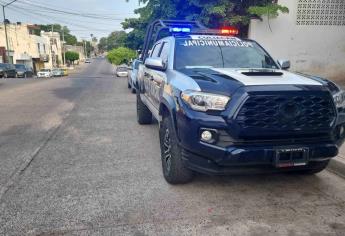 A punta de pistola despojan un Toyota en la colonia Montebello en Culiacán 