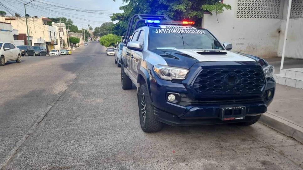 A punta de pistola despojan un Toyota en la colonia Montebello en Culiacán 