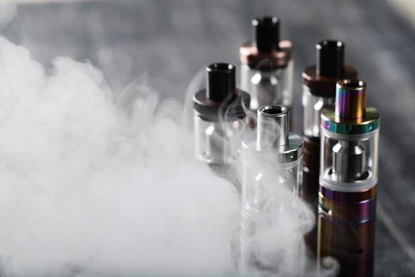 COFEPRIS alerta sobre el uso de vapeadores por sustancias tóxicas para los pulmones